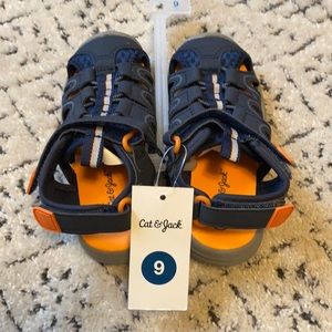 NWT Cat and Jack Kids Toddler Size 9 Sandals